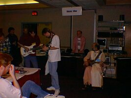 199804_72
